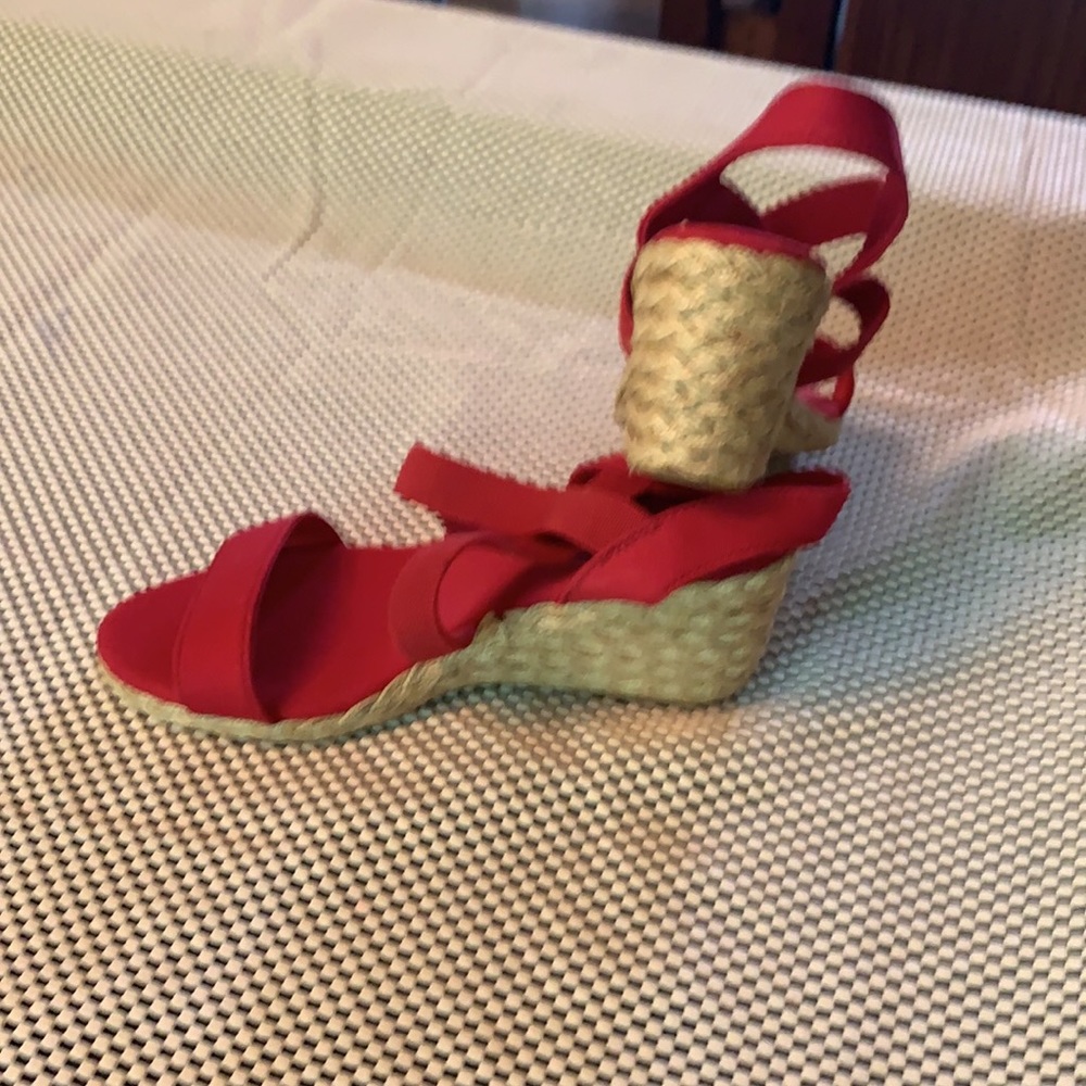 Sandals - Picture 7 of 7
